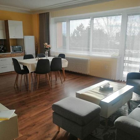 Villa-Gallant Poprad Buitenkant foto